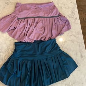 selling both gold hinge skirts